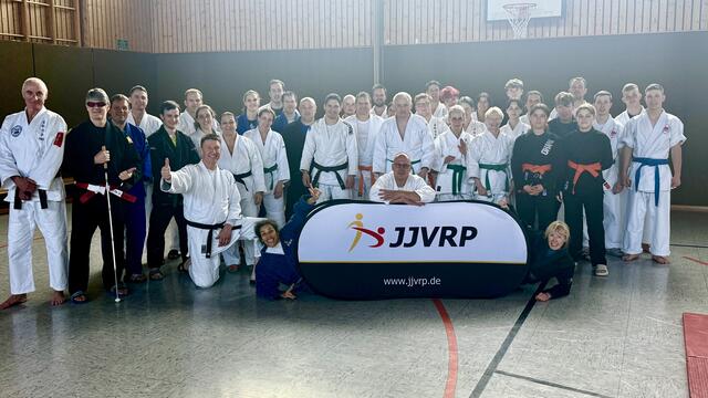 Jubiläumslehrgang 30 Jahre Ju-Jutsu in Kibo | Foto: G. Jung