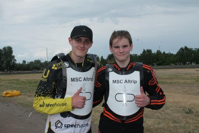 Julien Walter und Duncan Pfeiffer (rechts) vom MSC Altrip | Foto: Michael Sonnick