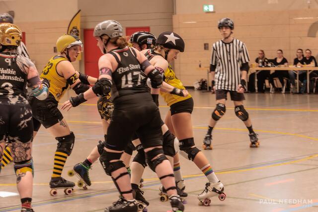 1. Bundesliga Roller Derby // rocKArollers vs Ruhrpott Roller Derby | Foto: Paul Needham
