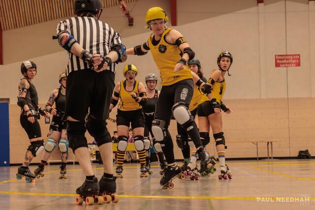 1. Bundesliga Roller Derby // rocKArollers vs Ruhrpott Roller Derby | Foto: Paul Needham