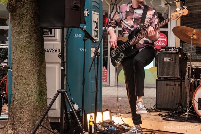 Between Two Trees - Musik am Wederplatz | Foto: Paul Needham