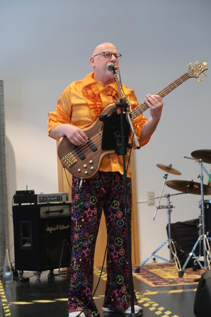 am Bass: Frank Neirich | Foto: Eva Heyder