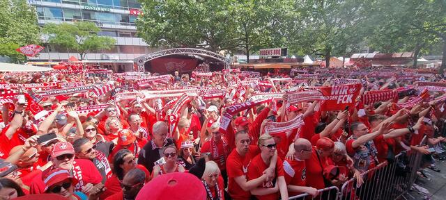 Never walk alone, 5 Stundn vorm Spiel | Foto: Jens Vollmer