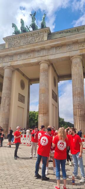Auch das Brandenburger Tor ist in Lautrer Hand | Foto: Jens Vollmer