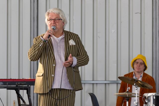 Mathias Berkel, im Hintergrund Roland Vanecek | Foto: Johann-Peter Melder