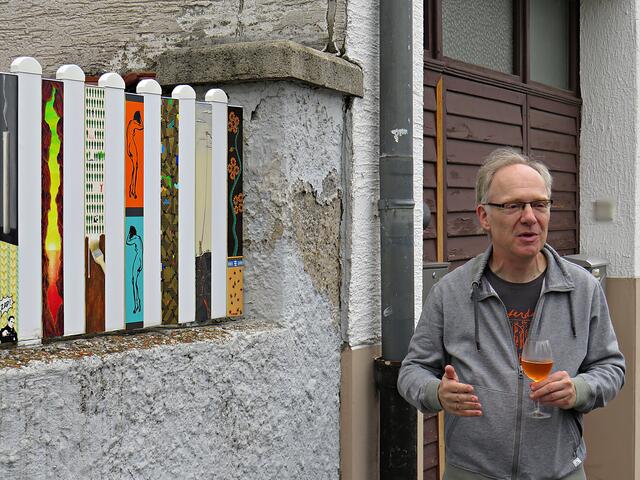 Andre erklärte jedes einzelne Kunstwerk | Foto: Brigitte Melder
