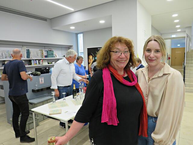Eleonore Hefner und Tabea Krämer | Foto: Brigitte Melder