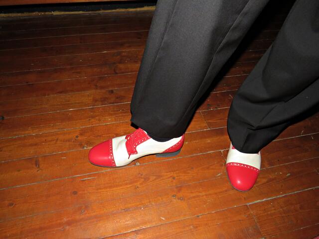 Richtige Tangoschuhe hatte dieser Herr an | Foto: Brigitte Melder
