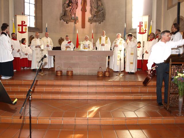 Beim Dankgottesdienst | Foto: Urheber: W. Schmidhuber