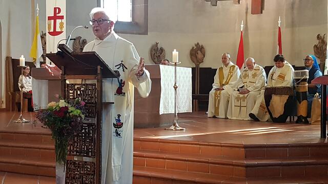 Bei der Predigt | Foto: Urheber: W. Schmidhuber