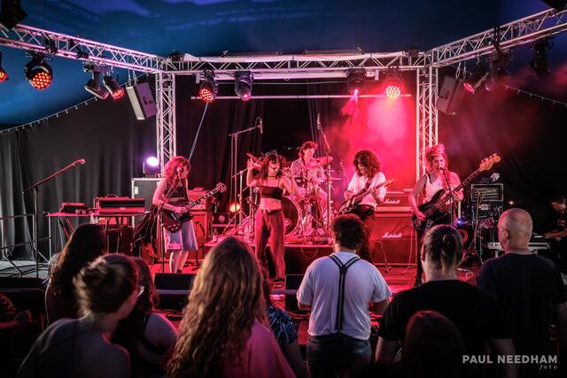 Karla Tanzt - FLINTA* Festival Karlsruhe | Foto: Paul Needham