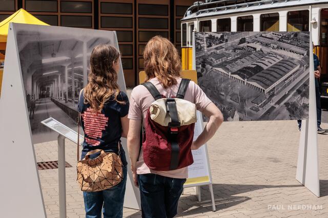 alte Karlsruher Bahnen | Foto: Paul Needham