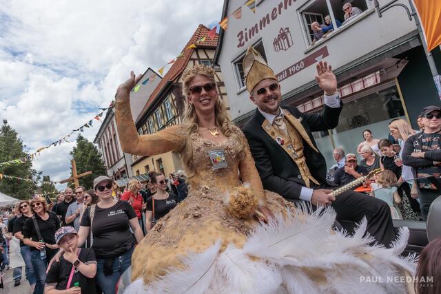 1250 Jahre Rülzheim Ein Ort steht Kopf und feiert Rülzheim