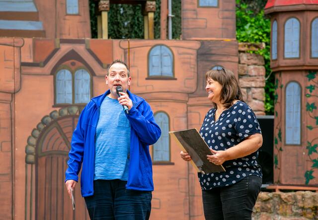 Dominik Kobel und Sabine Valentin Begrüßung | Foto: Wolfgang Neuberth