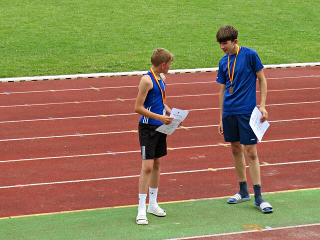 Die ersten beiden Medaillenträger Max Schubert und Fabian Griesbach | Foto: Brigitte Melder