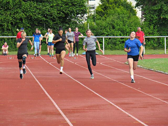 Emma Schubert vorne | Foto: Brigitte Melder