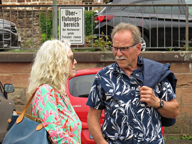 Warten  | Foto: Brigitte Melder