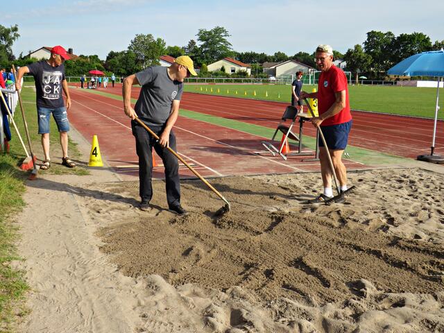 An der Sprunggrube alles glatt gerecht | Foto: Brigitte Melder