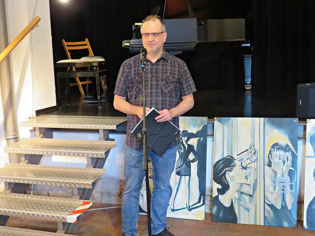 Peter Hildebrandt hielt die Laudatio | Foto: Brigitte Melder