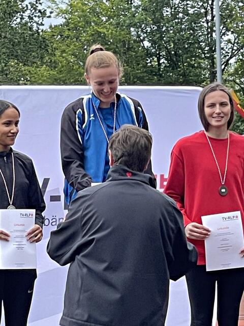 Siegerehrung Elena | Foto: TSV Iggelheim