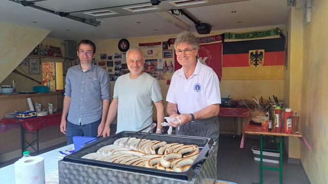 Würstchen-Griller | Foto: Nicole Peschke 