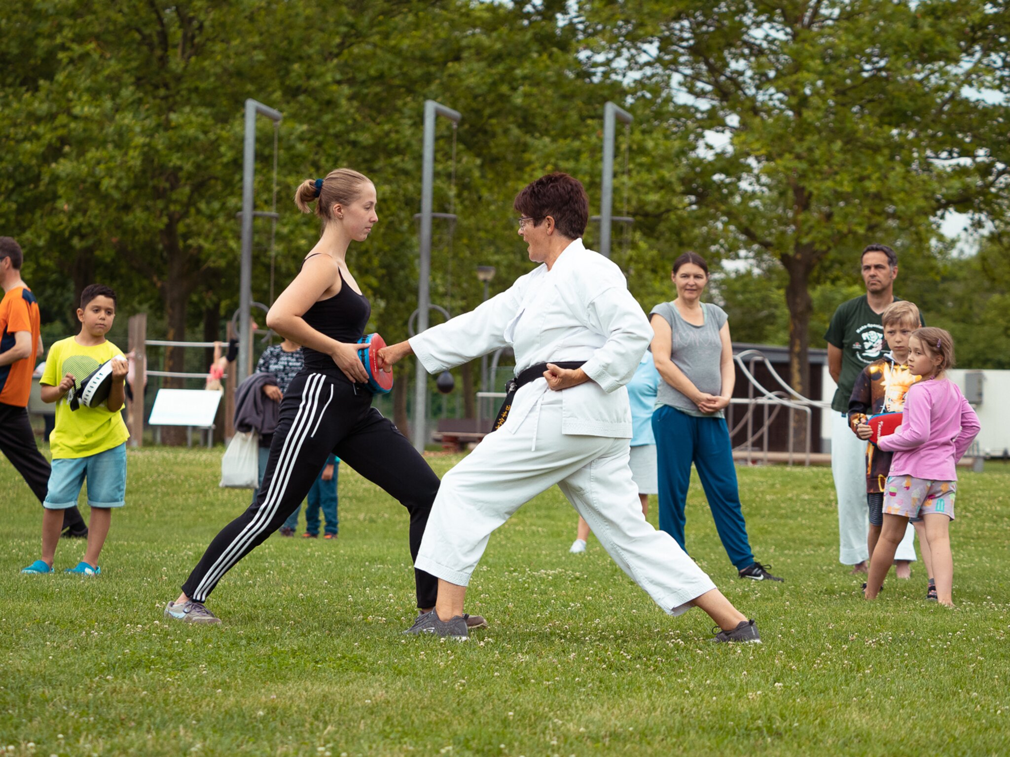 Danny Balzer „Sport im Park“ – Karate-Special in Viernheim - Viernheim