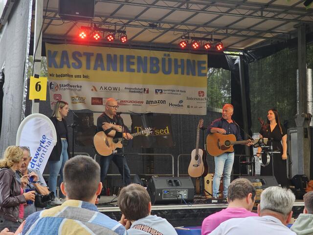 Musik zur Eröffnung  | Foto: Gisela Böhmer 