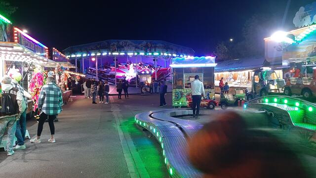 Festbetrieb auf dem Kerweplatz | Foto: Susanne Grabau