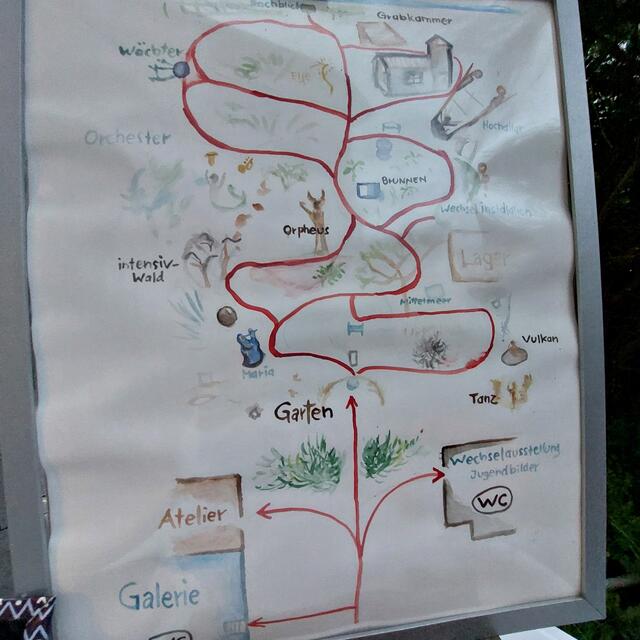 Laufplan durch den riesigen Garten | Foto: Brigitte Melder