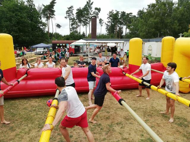 Viele Abenteuer, Spiel und Spaß erwarten die Besucher beim Schwimmbadfest am 27. Juli in Miesau | Foto: Verbandsgemeindeverwaltung Bruchmühlbach-Miesau