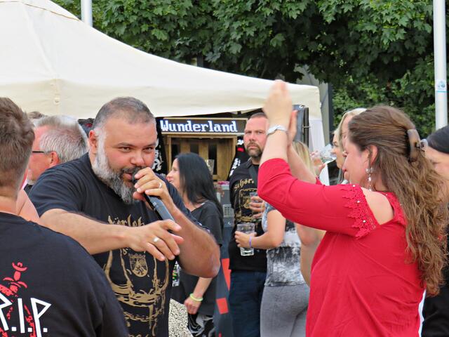 Monji mittendrin | Foto: Brigitte Melder