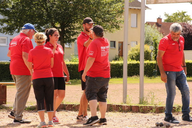Bezirksliga-Süd in Bornheim | Foto: Paul Lagall, Anette Schangai