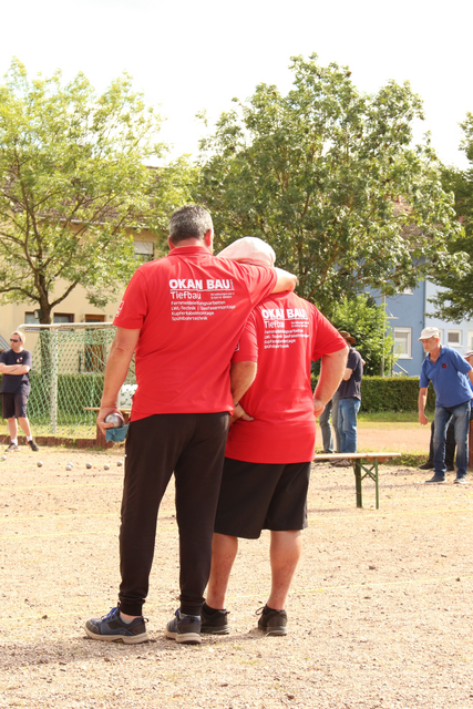 Bezirksliga-Süd in Bornheim | Foto: Paul Lagall, Anette Schangai