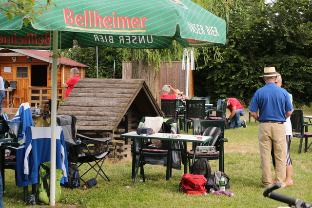 Bezirksliga-Süd in Bornheim | Foto: Paul Lagall, Anette Schangai