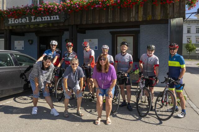 Vor dem Start der 3. Etappe | Foto: G. Öfner