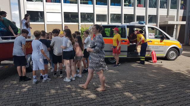 In Philippsburg stellten sich die Hilfsorganisationen vor | Foto: Urheber: W. Schmidhuber