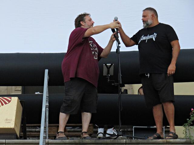 Mikrophontausch | Foto: Brigitte Melder