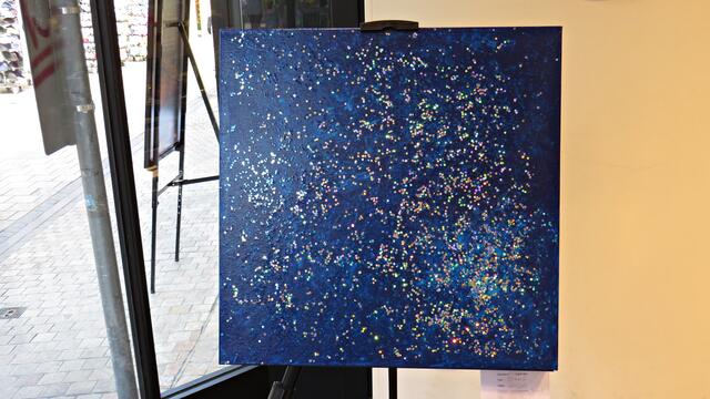 Ganz viele glitzernde "Stars" von Judith Boys | Foto: Brigitte Melder