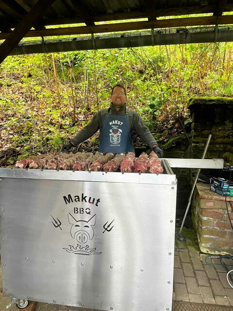 Makut am Grill | Foto: Markus Tarneller
