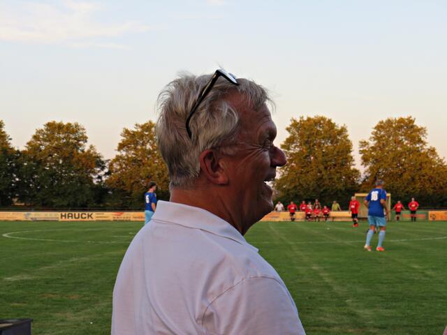 Bernd Erhardt hielt alles schriftlich fest | Foto: Brigitte Melder