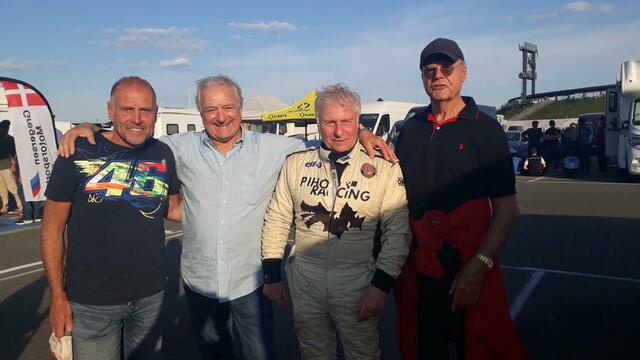 Herbert Hauf mit Franz Rau, Walter Hoffmann und Dieter Braun (von links) | Foto: Michael Sonnick