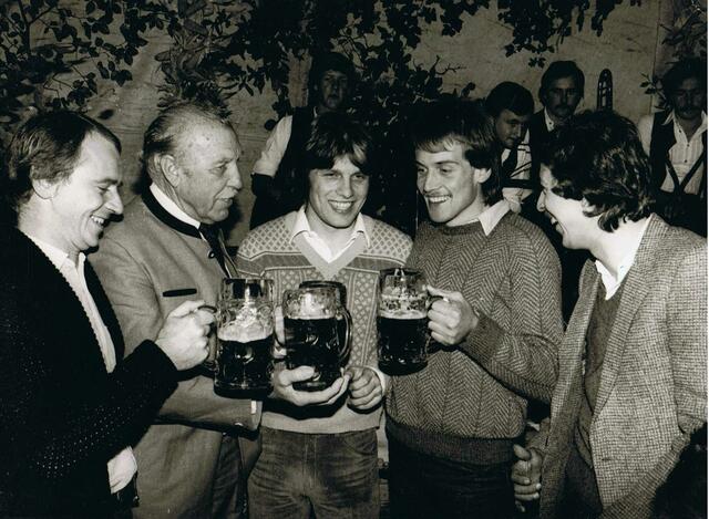 Prost Herbert Hauf (zweiter von rechts) | Foto: Archiv Herbert Hauf