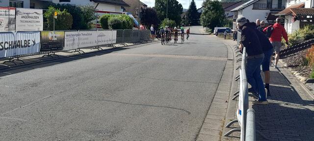 Raphael im Zielsprint  | Foto: Franziska Bierling