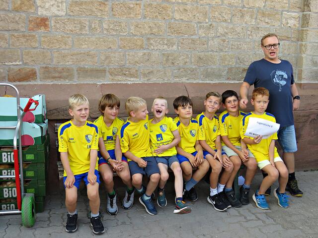 Traten außer Konkurrenz an, die jungen Fußballer der SG Böhl-Iggelheim | Foto: Brigitte Melder