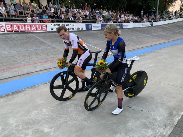 Benjamin Bock und Amy Weber | Foto: Michael Sonnick