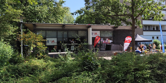 Früher Sparkasse, heute Stadtteilbüro und zentraler Anlaufpunkt im Stadtteil: die "Betzestubb" | Foto: Frank Pfaff