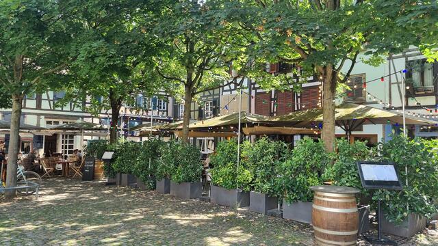 Zentrale Plätze in der Stadt, die durch ihre Gastronomie einladen | Foto: © www.jowapress.de