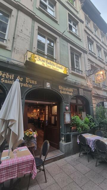 Eine "Winstub" sollte man für ein klassisches elsässer Mahl mal besuchen | Foto: © www.jowapress.de