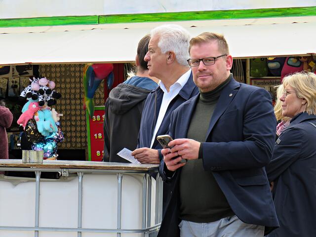 Bürgermeister Peter Christ und Bundestagsabgeordneter Christian Schreider | Foto: Brigitte Melder