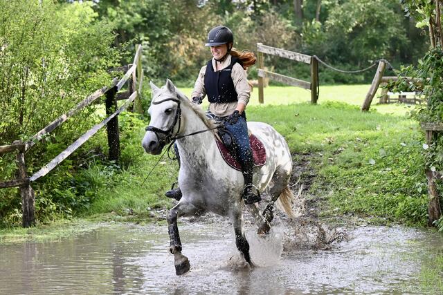 Durchritt beim Wassergraben | Foto: Helmfried. Schneider